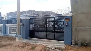 3bdrm Bungalow in Seman Estate Behind, Sabon Lugbe for rent