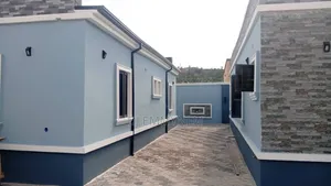 3bdrm Bungalow in Seman Estate Behind, Sabon Lugbe for rent