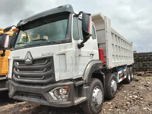 Howo 12 Tires Dump Truck