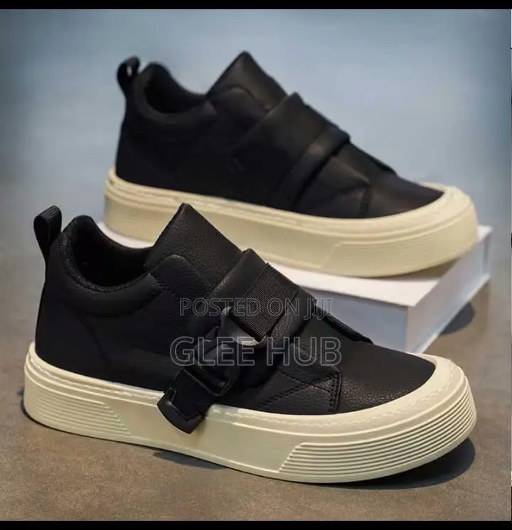 Unbranded Solid Sneakers