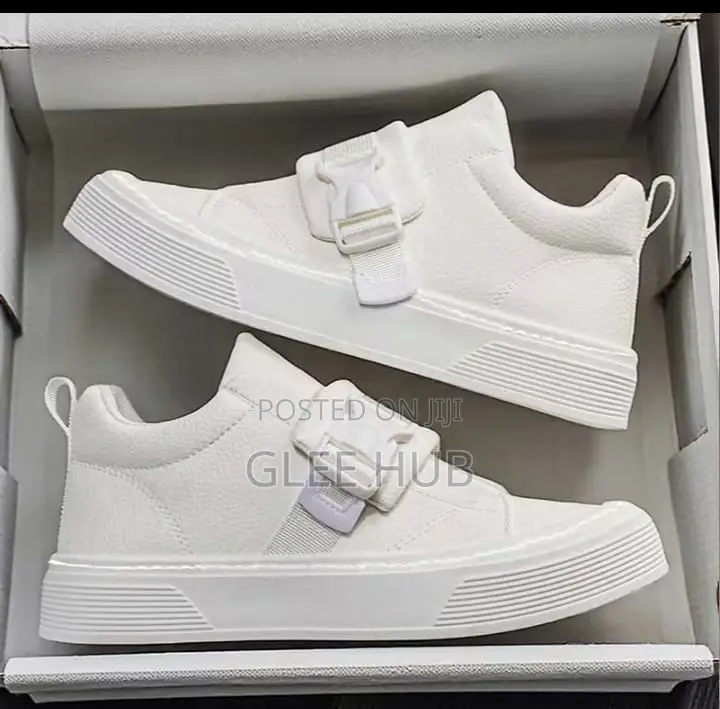 Unbranded Solid Sneakers