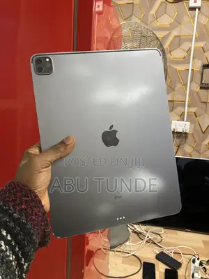 Apple iPad Pro 11 (2021) 128 GB Gray