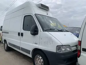 Peugeot Boxer 2000 White