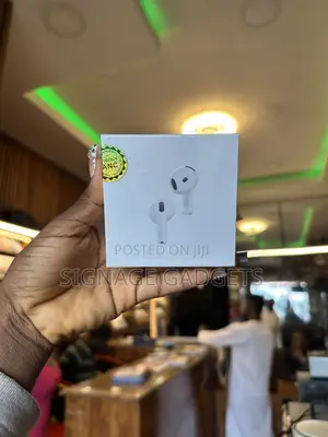 AirPods 4 ANC