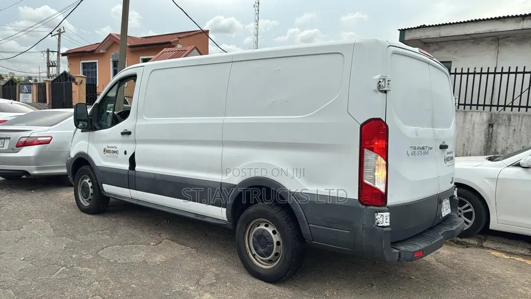 Ford Transit 2015 White