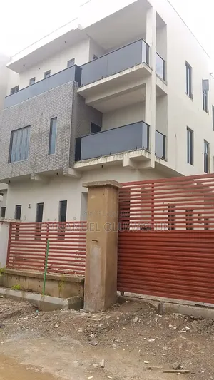 4bdrm Duplex in Galadimawa for rent