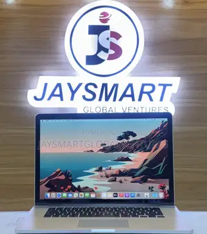 Laptop Apple MacBook Pro 2015 16GB Intel Core i7 SSD 256GB