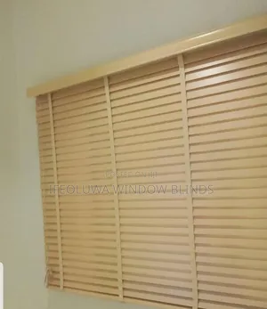 Quality Wooden Blinds With Day and Night Window Blinds