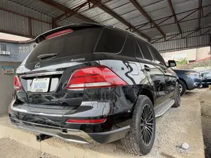 Mercedes-Benz M Class ML350 4MATIC 4dr SUV AWD (3.5L 6cyl 7A) 2014