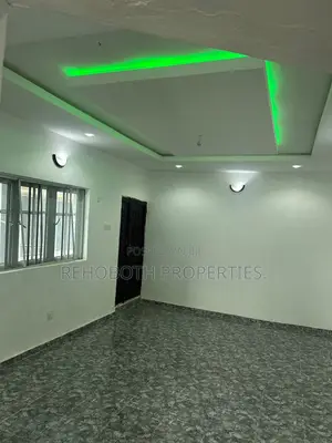 3bdrm Apartment in Idi Ahun Elebu, Akala Express for rent