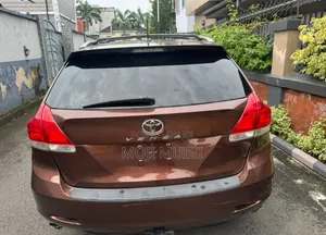 Toyota Venza 2010 Brown