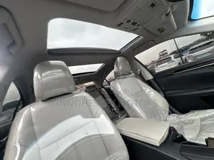 Lexus ES 350 FWD 2016 Blue