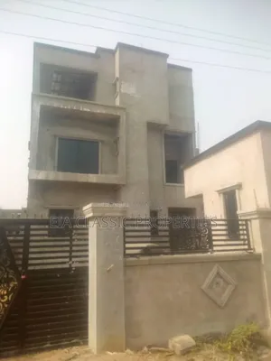 5bdrm Duplex in Life Camp for sale