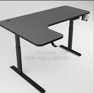1.4 Meters Curved Electric Gaming Table With Cup Holder.