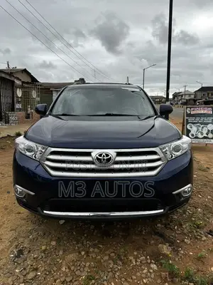 Toyota Highlander Limited 2012 Blue