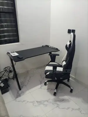 Game Table With Game Chair Wholesale Price
