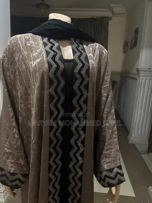 Saudi Abaya