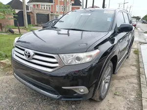 Toyota Highlander 2012 Black