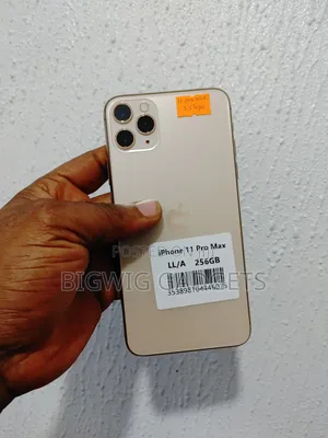 New Apple iPhone 11 Pro Max 256 GB Gold