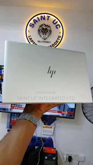 Laptop HP EliteBook 645 G9 16GB AMD Ryzen 5 SSD 256GB