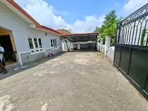3bdrm Bungalow in Galadimawa for sale