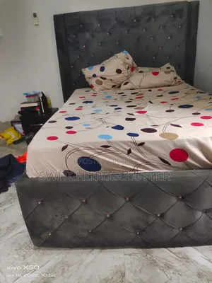 Quality 4x6 Bedframe + Foam – Excellent Condition