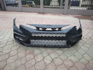 Toyota Corolla 2020 - 2026 Front Bumper. Tokunbo.