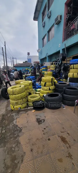 Premiumquality Tyres for Sale at Different Prices With 2years Warranty