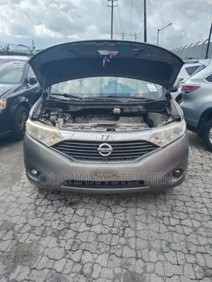 Nissan Quest 2013 Gold