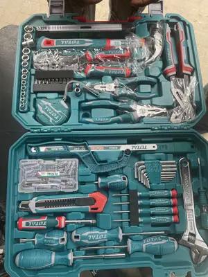 Total 175 Hand Tools Set