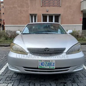 Toyota Camry 2003 Silver