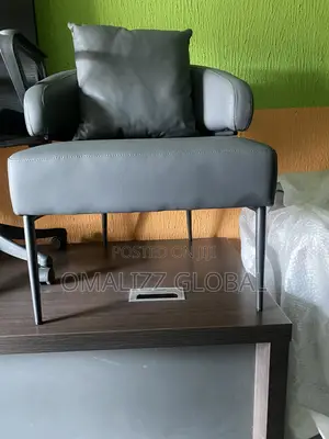 Leather Relaxing Chair