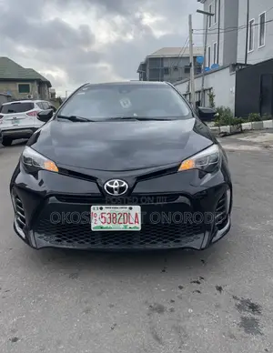Toyota Corolla XSE 4dr Sedan (1.8L 4cyl CVT) 2017 Gray