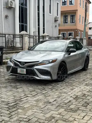 Toyota Camry XSE 2023 Silver