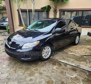 Toyota Corolla 2010 Black