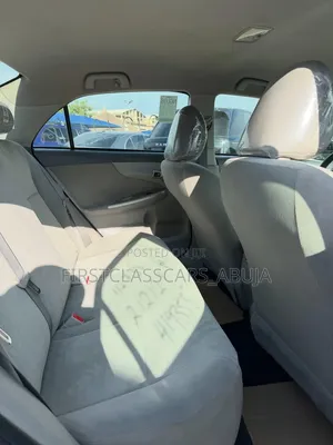 Toyota Corolla 2010 White