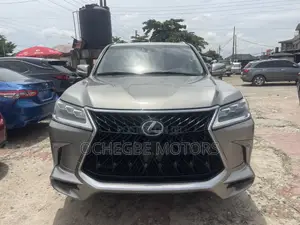 Lexus LX 570 AWD 2018 Gray