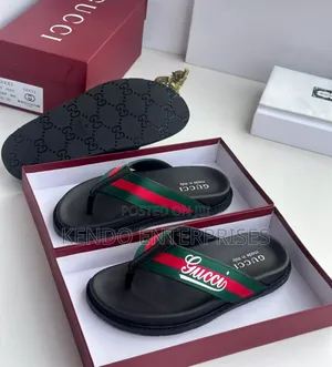 Gucci Men's Slippers Wear