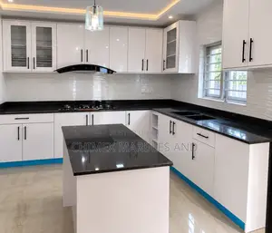 Premium Marble Kitchen Countertops – Expert Installation