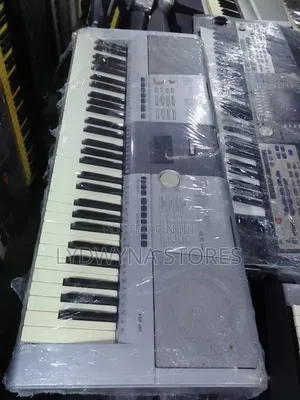 High Standard Lovely Quality PSR295 UK Used Keyboard
