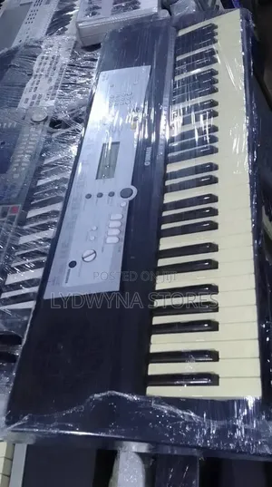 Correct Standard Lovely Quality Sound YPT200 UK Used Keyboard