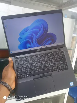 Laptop Dell Latitude 5400 8GB Intel Core i5 SSD 256GB