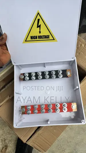 800amps Dc Busbar Battery