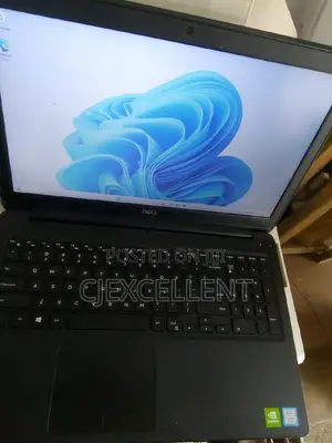 Laptop Dell Latitude 5400 8GB Intel Core i7 SSD 256GB