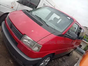 Volkswagen Transporter 2003 Red