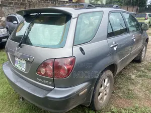Lexus RX 300 4WD 2000