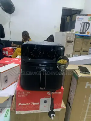 Hisense 8L Air Fryer HO8AFBK1S1 (Even Crisp Technology)