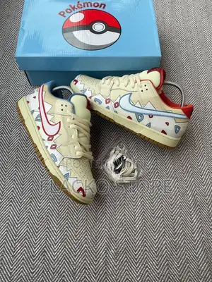 Original Nike Sb Dunk X Pokémon Togepi Sneakers