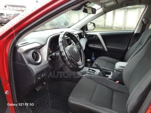 Toyota RAV4 2017 Red