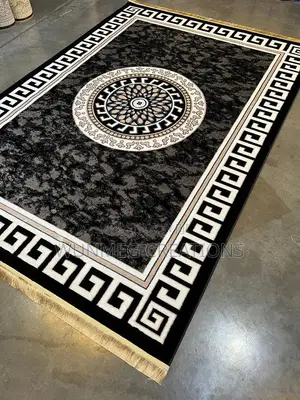 Center Rugs